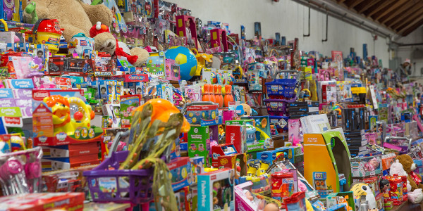 Thousands of toys donated